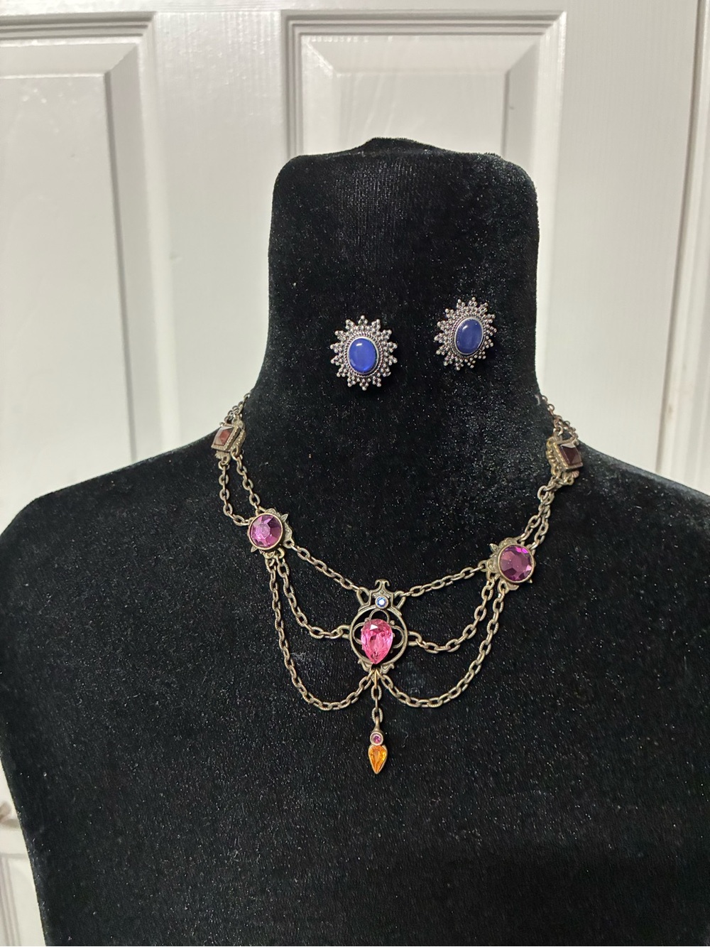 Vintage-Inspired Pink & Blue Multi-Gem Draped Necklace with Blue Stud Earrings